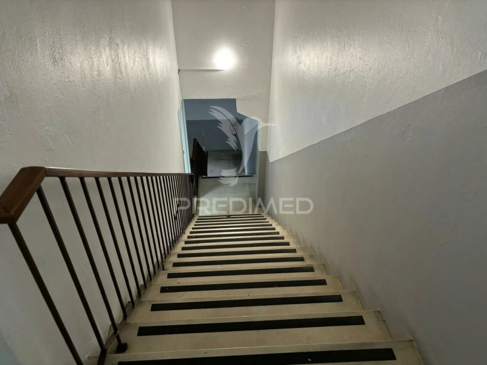 Armazém para Venda em Santa Maria e São Miguel, São Martinho, São Pedro Penaferrim Foto 7