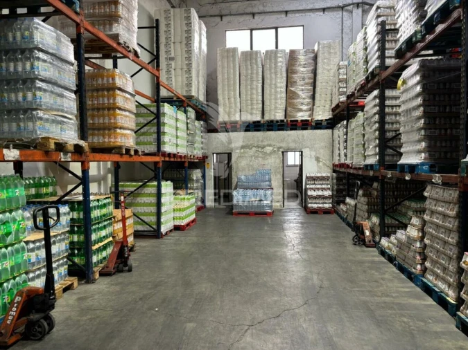 Armazém para Venda em Santa Maria e São Miguel, São Martinho, São Pedro Penaferrim Foto 3