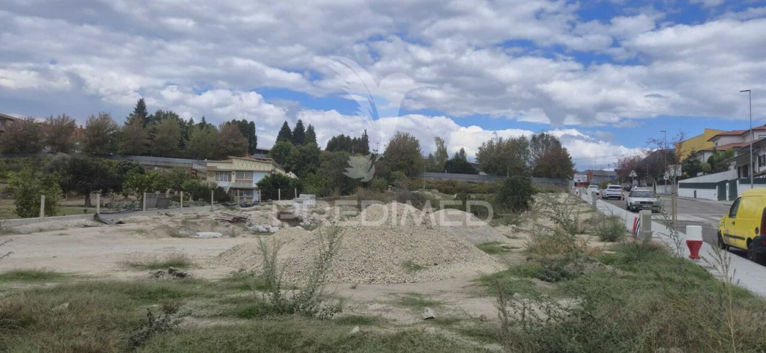 Terreno para Venda em Ponte da Barca, V.N. Muía, Paço Vedro Magalhães Foto 11