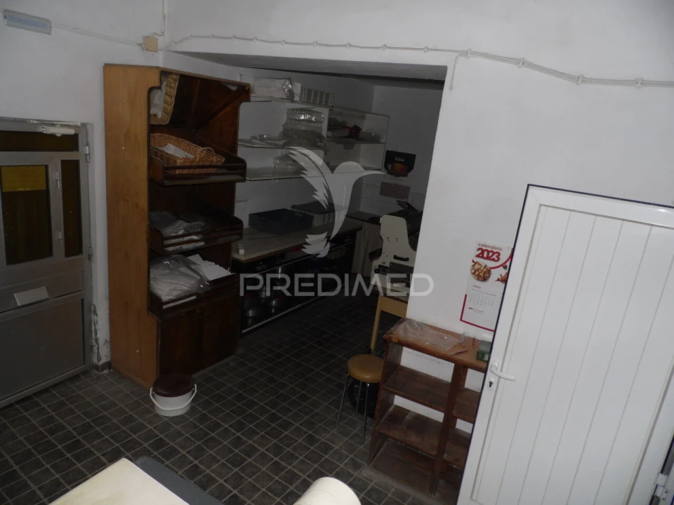 Loja para Venda em São Sebastião da Giesteira e Nossa Senhora da Boa Fé Foto 9