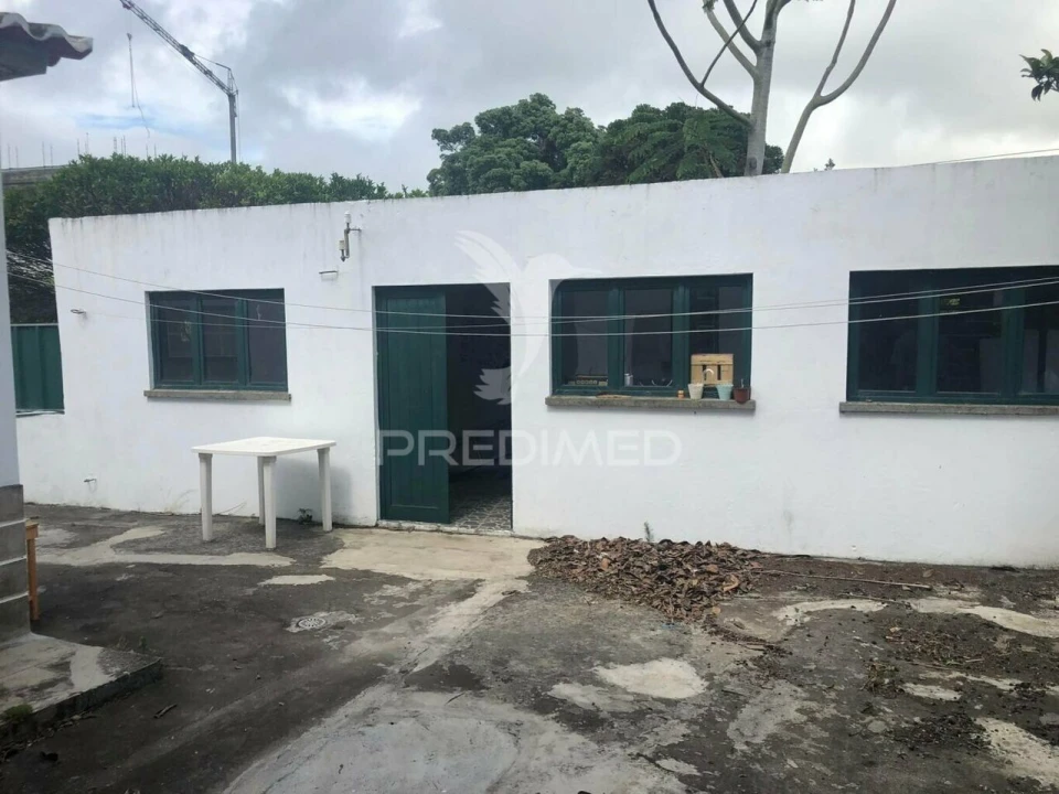 Moradia T3 para Venda em Angra (Nossa Senhora da Conceição) Foto 23