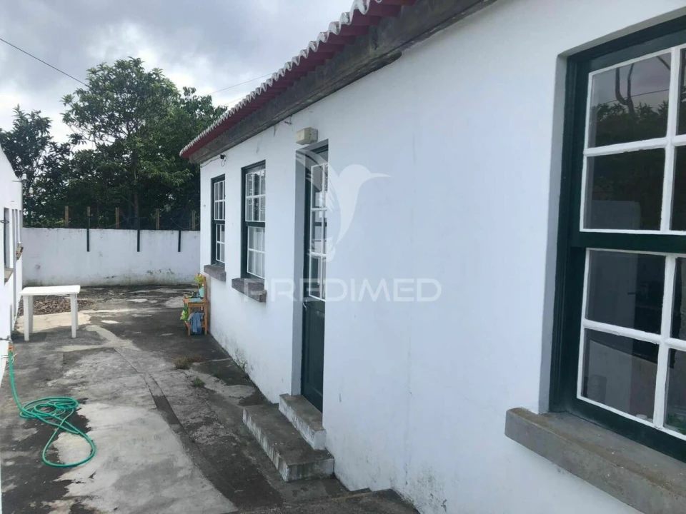 Moradia T3 para Venda em Angra (Nossa Senhora da Conceição) Foto 38