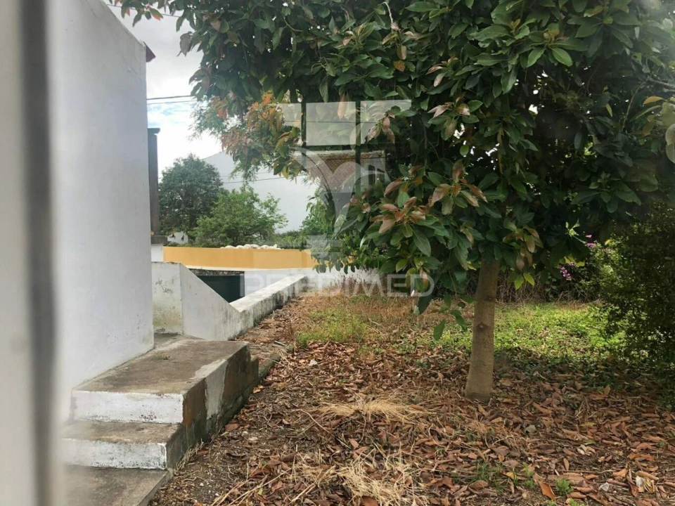 Moradia T3 para Venda em Angra (Nossa Senhora da Conceição) Foto 29