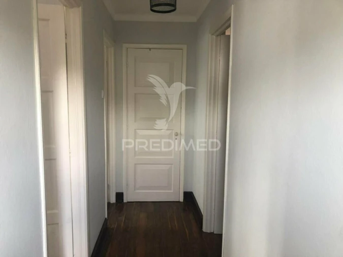 Moradia T3 para Venda em Angra (Nossa Senhora da Conceição) Foto 8