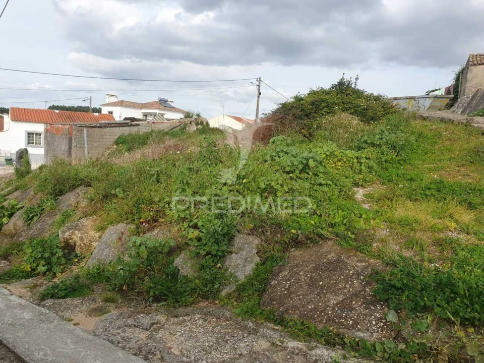 Terreno para Venda em São Bartolomeu dos Galegos e Moledo Foto 4