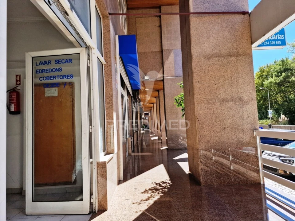 Loja para Venda em Queluz e Belas Foto 5