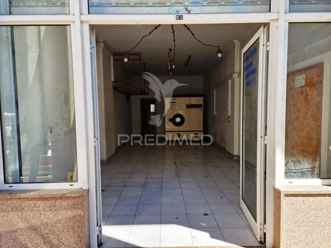 Loja para Venda em Queluz e Belas Foto 2