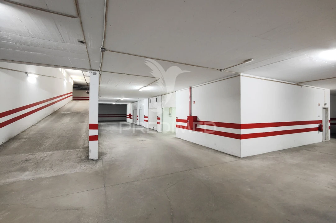 Apartamento T3 para Venda em Malveira e São Miguel de Alcainça Foto 35