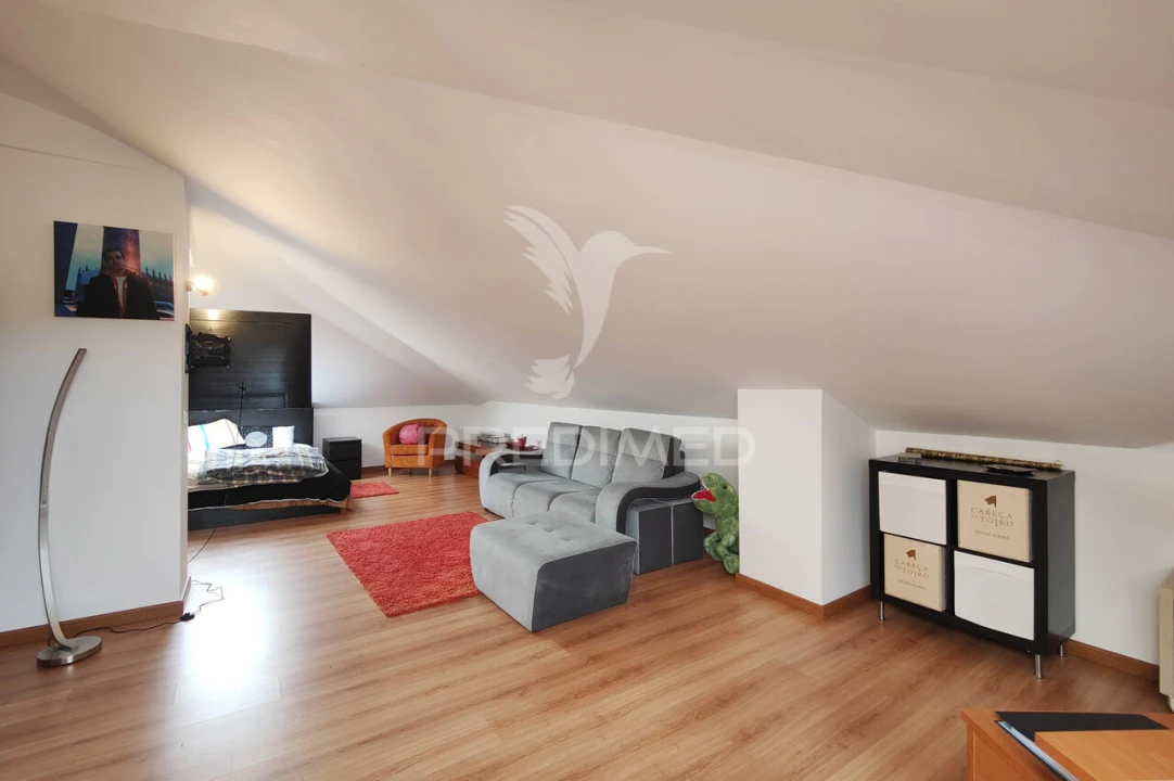 Apartamento T3 para Venda em Malveira e São Miguel de Alcainça Foto 25