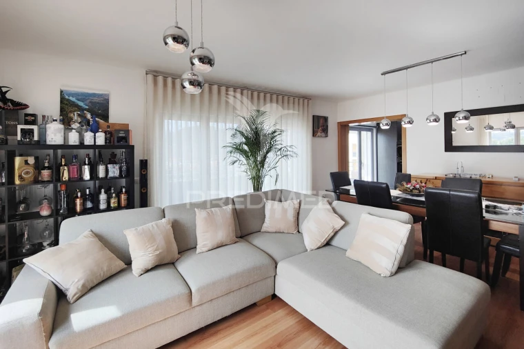 Apartamento T3 para Venda em Malveira e São Miguel de Alcainça Foto 13