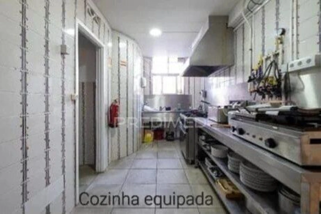 Loja para Venda em Arcozelo Foto 6