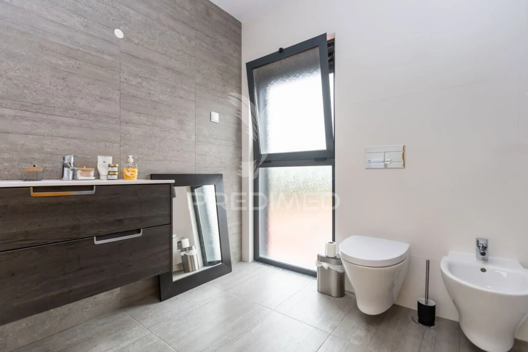 Moradia T3 para Venda em São João das Lampas e Terrugem Foto 13