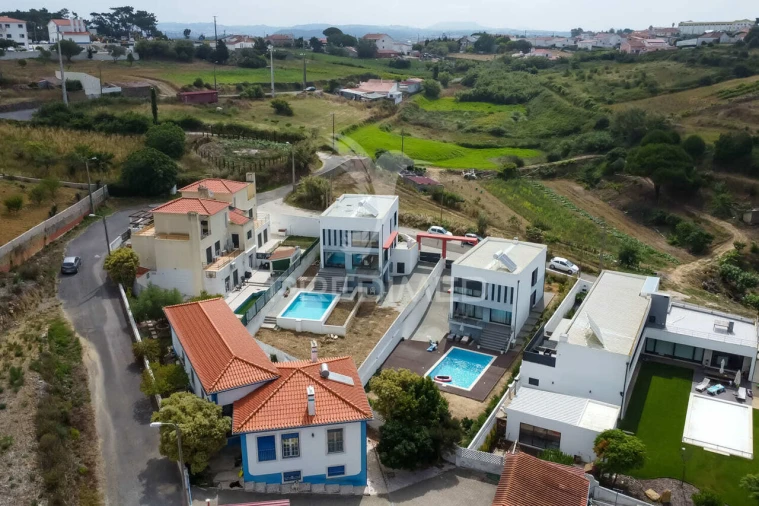 Moradia T3 para Venda em São João das Lampas e Terrugem Foto 35