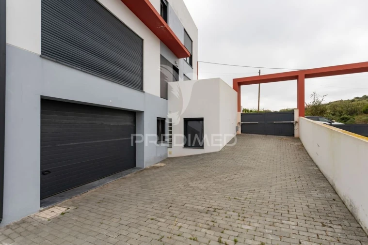 Moradia T3 para Venda em São João das Lampas e Terrugem Foto 31