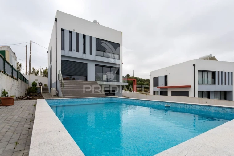 Moradia T3 para Venda em São João das Lampas e Terrugem Foto 29