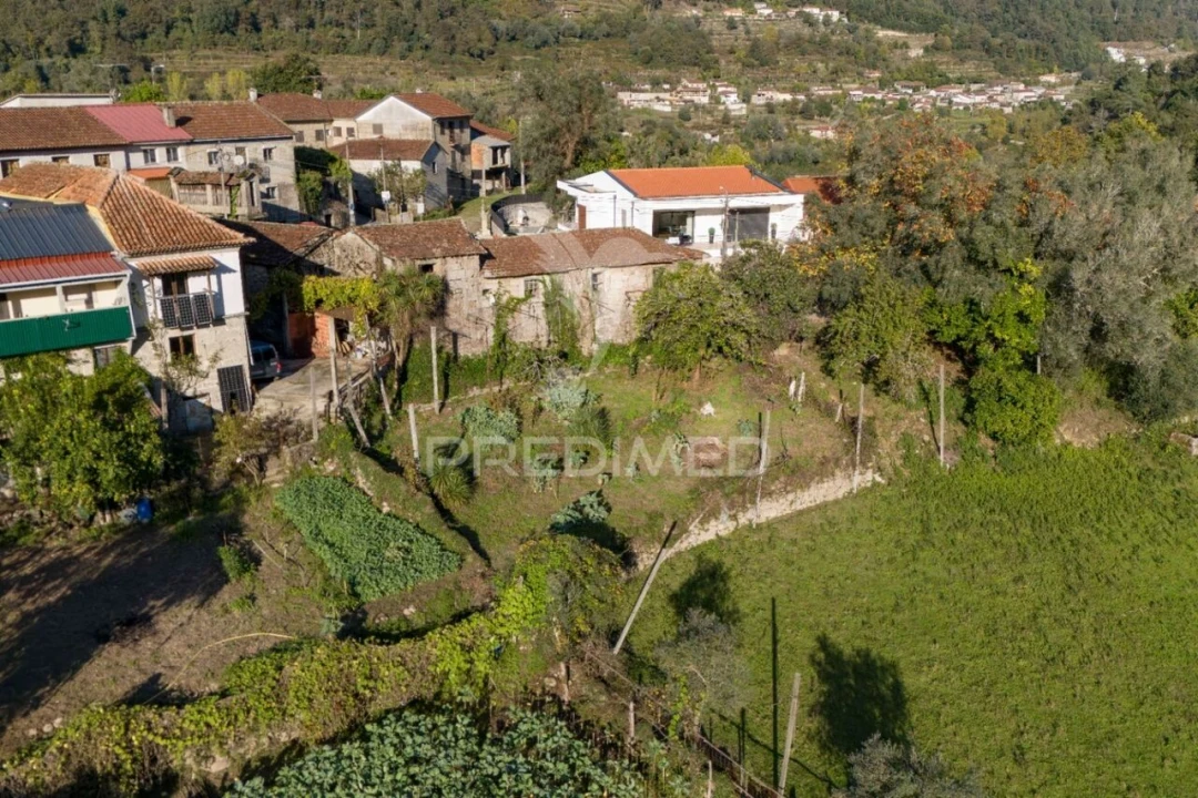 Moradia T4 para Venda em Chamoim e Vilar Foto 9