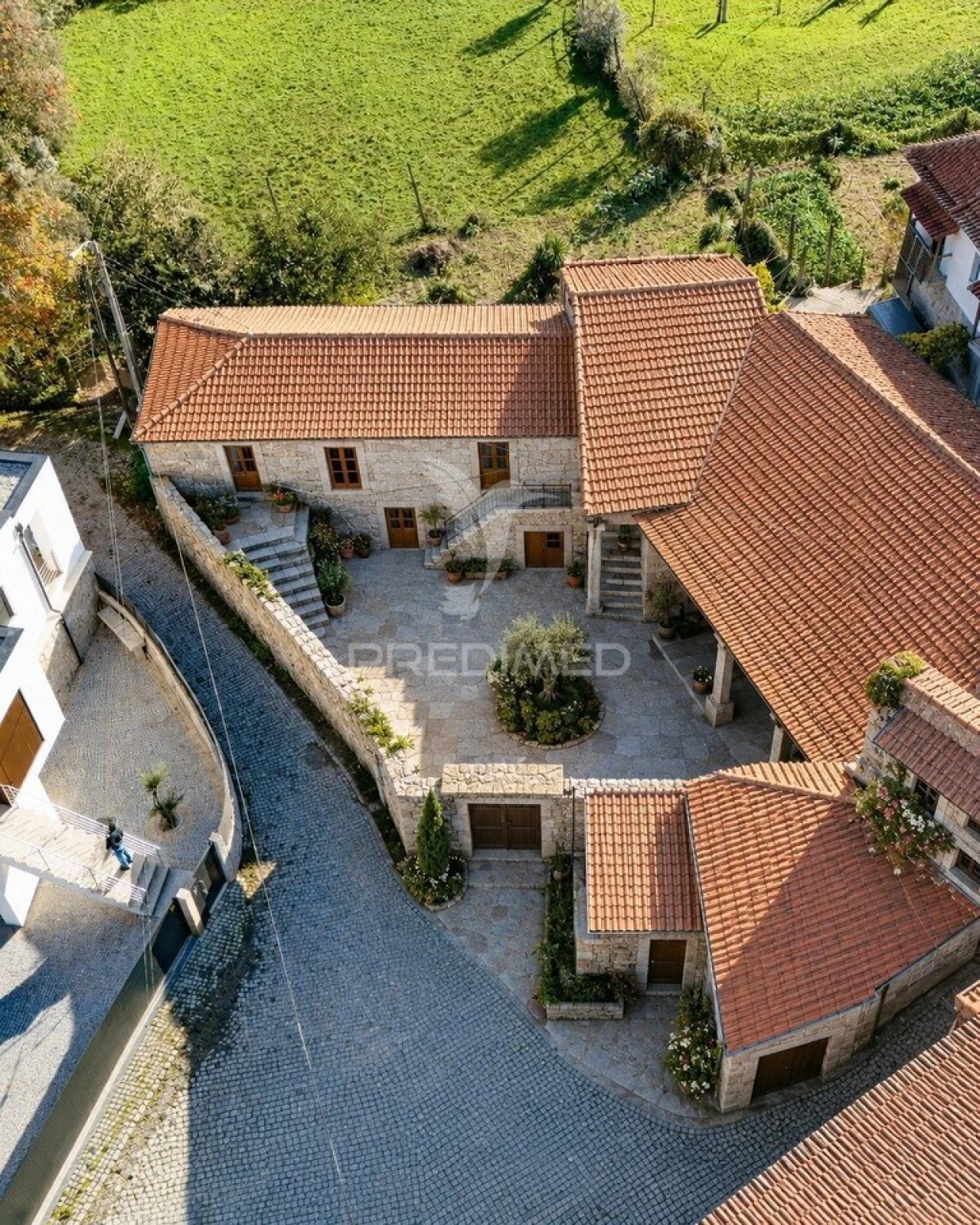 Moradia T4 para Venda em Chamoim e Vilar Foto 3