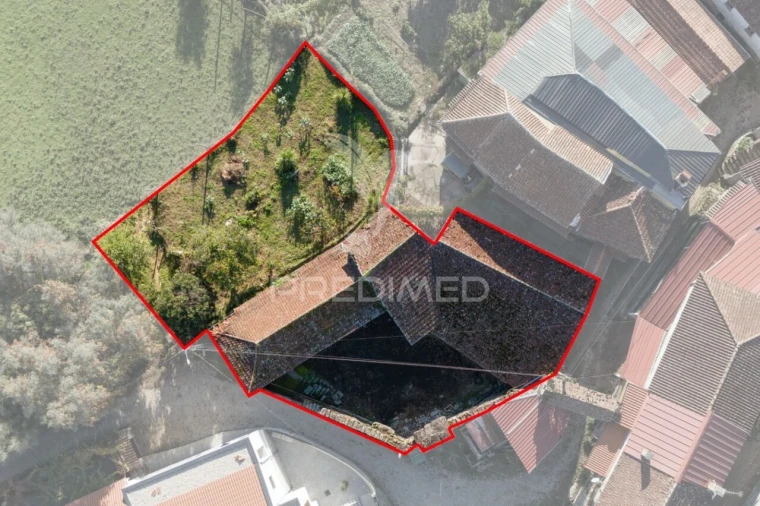 Moradia T4 para Venda em Chamoim e Vilar Foto 13