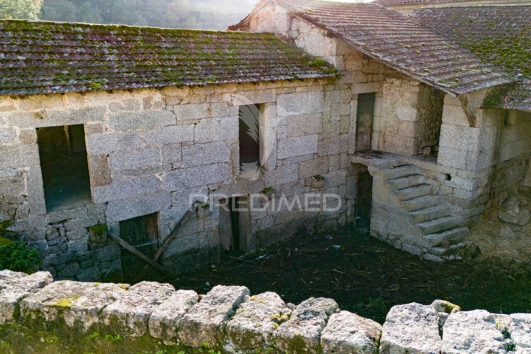 Moradia T4 para Venda em Chamoim e Vilar Foto 4