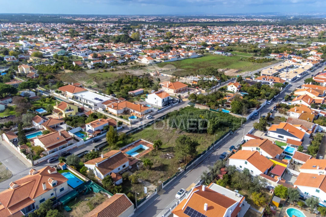 Terreno para Venda em Azeitão (São Lourenço e São Simão) Foto 10