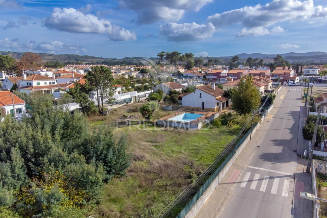 Moradia T2 para Venda em Azeitão (São Lourenço e São Simão) Foto 3