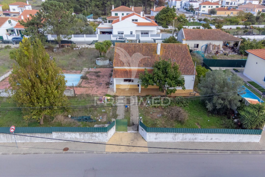 Moradia T2 para Venda em Azeitão (São Lourenço e São Simão) Foto 9