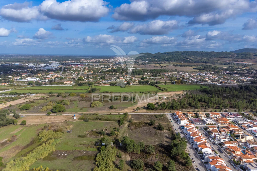 Moradia T2 para Venda em Azeitão (São Lourenço e São Simão) Foto 22