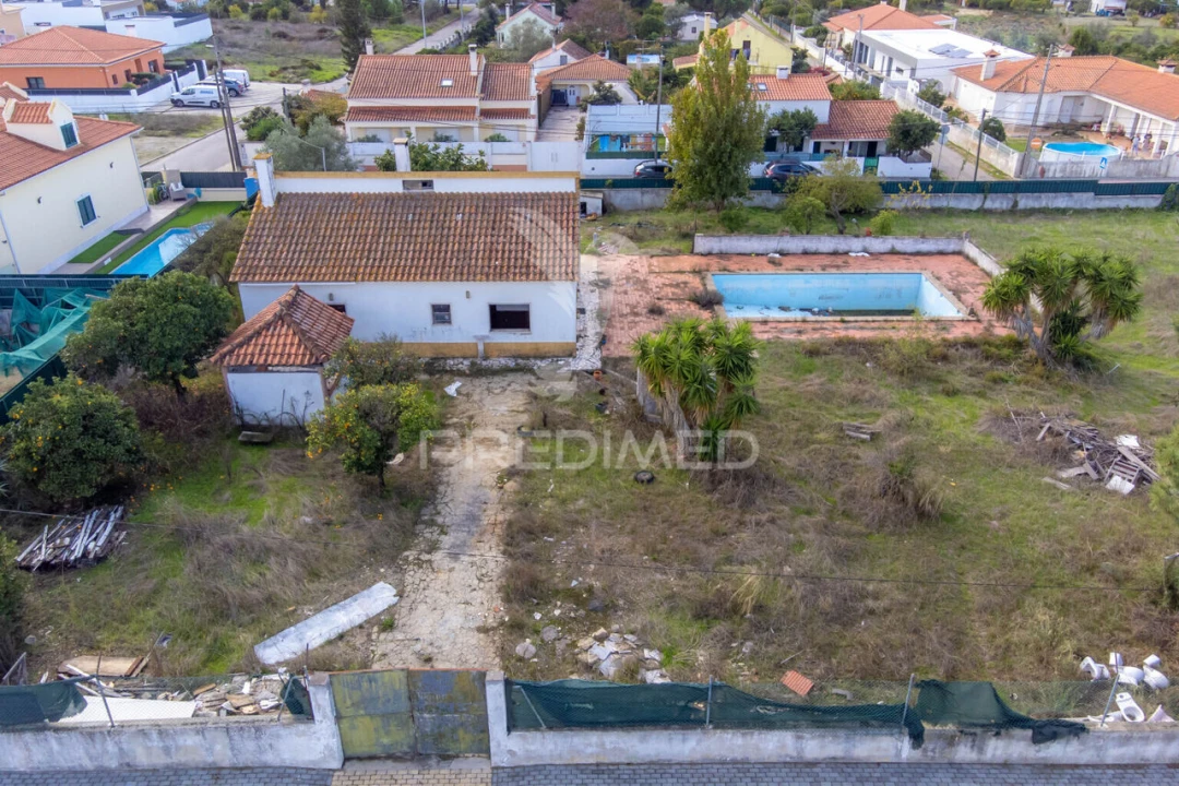 Moradia T2 para Venda em Azeitão (São Lourenço e São Simão) Foto 8