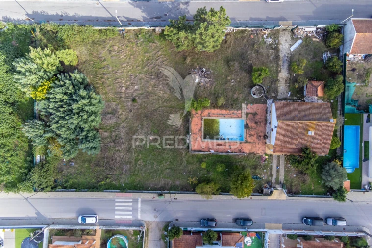 Moradia T2 para Venda em Azeitão (São Lourenço e São Simão) Foto 4