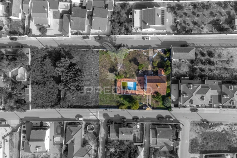 Moradia T2 para Venda em Azeitão (São Lourenço e São Simão) Foto 15