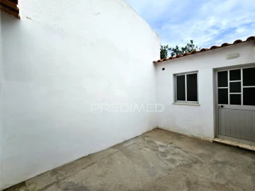 Moradia T2 para Venda em Castro Verde e Casével