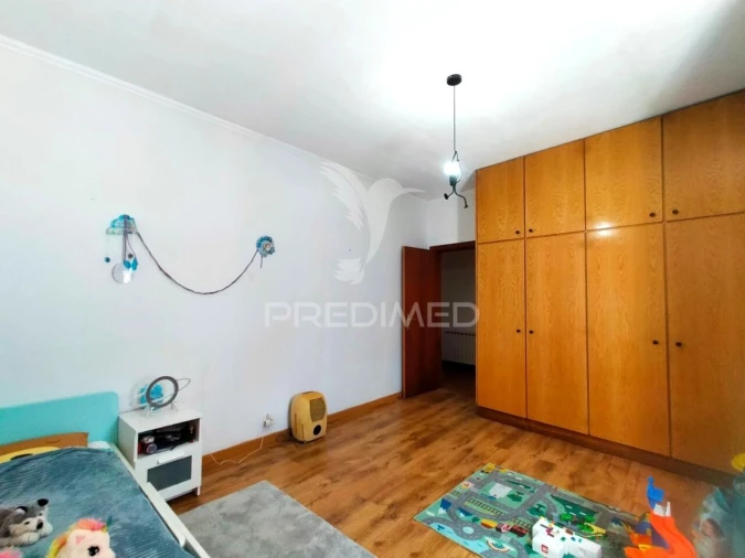 Moradia T3 para Venda em Azoia de Cima e Tremês Foto 16