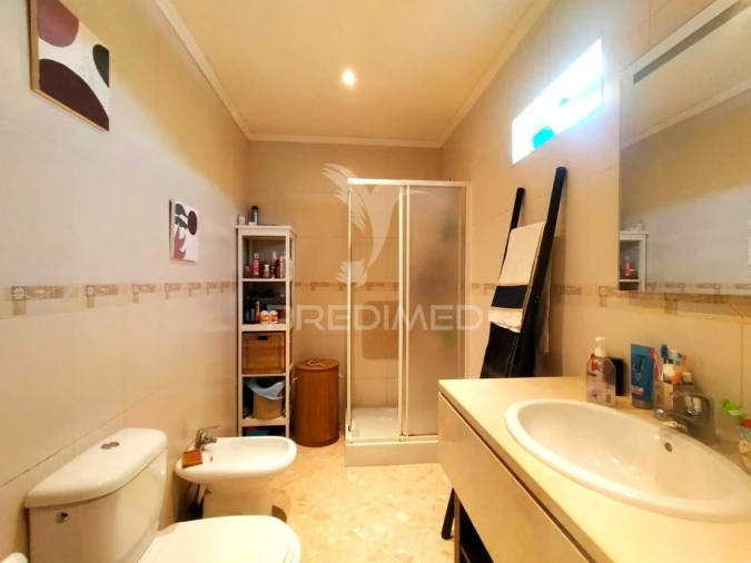 Moradia T3 para Venda em Azoia de Cima e Tremês Foto 15