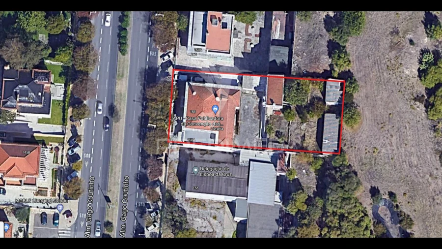Moradia T5 para Venda em Areeiro