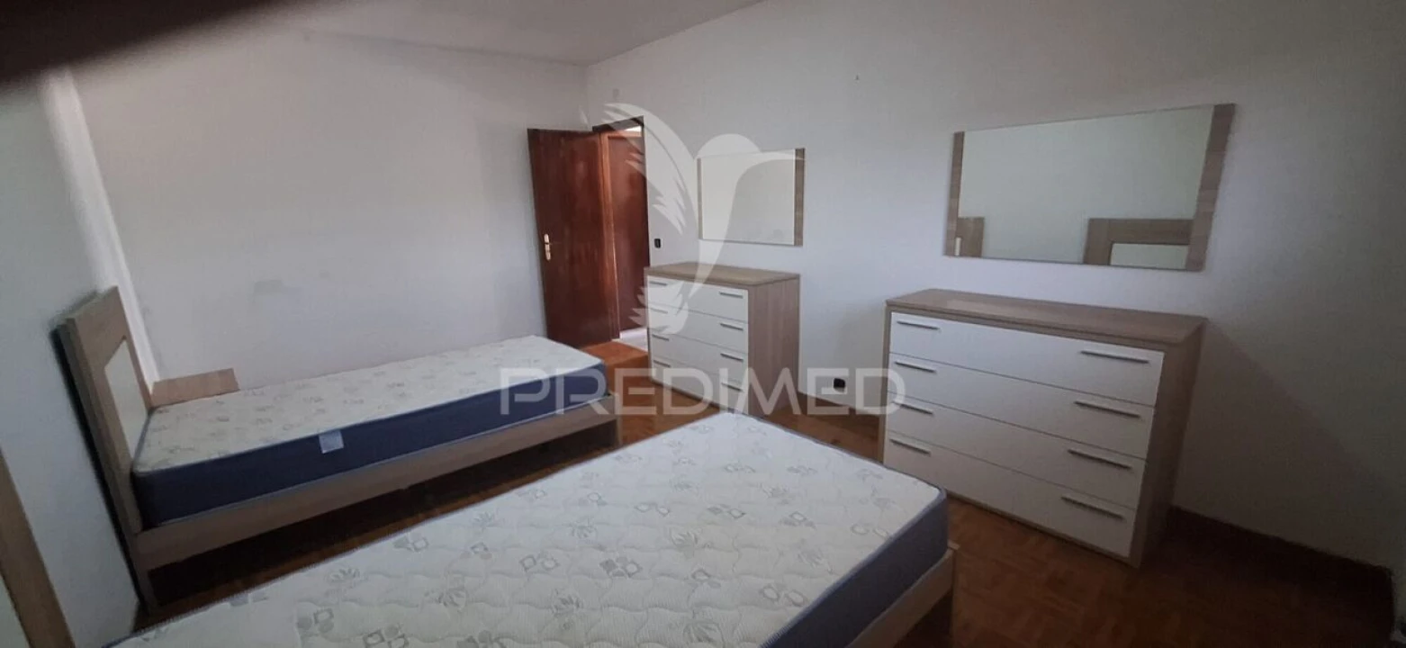 Moradia T4 para Venda em Degracias e Pombalinho Foto 12