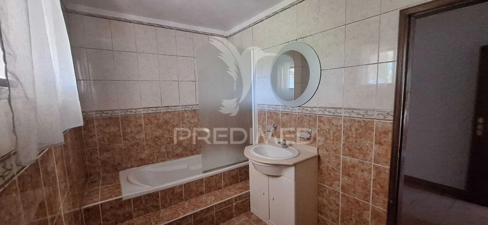 Moradia T4 para Venda em Degracias e Pombalinho Foto 23