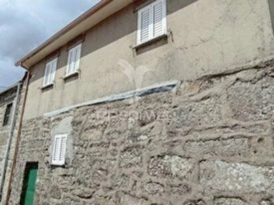 Moradia T2 para Venda em São Tomé do Castelo e Justes Foto 3