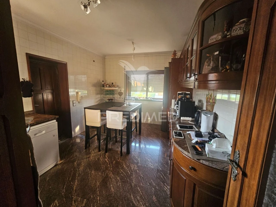 Moradia T5 para Venda em Santo Tirso, Couto (Santa Cristina e São Miguel) e Burgães Foto 8