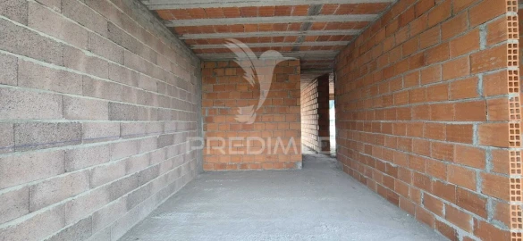 Moradia T3 para Venda em Nogueira, Fraião e Lamaçães