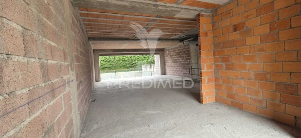 Moradia T3 para Venda em Nogueira, Fraião e Lamaçães