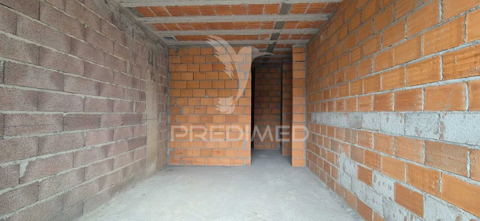 Moradia T3 para Venda em Nogueira, Fraião e Lamaçães Foto 7
