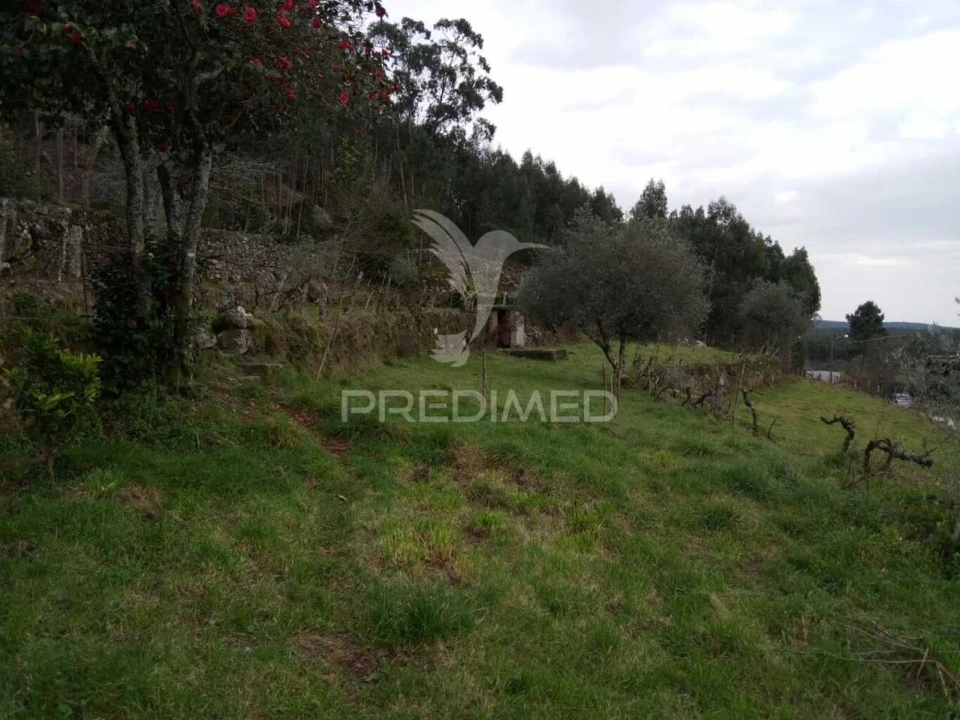 Moradia T4 para Venda em São João do Monte e Mosteirinho Foto 24