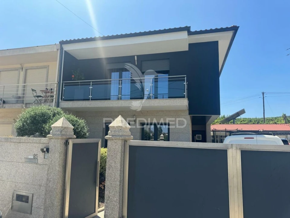 Moradia T3 para Venda em Sande Vila Nova e Sande São Clemente Foto 10