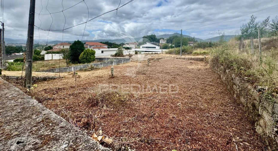 Terreno para Venda em Sande São Lourenço e Balazar Foto 12