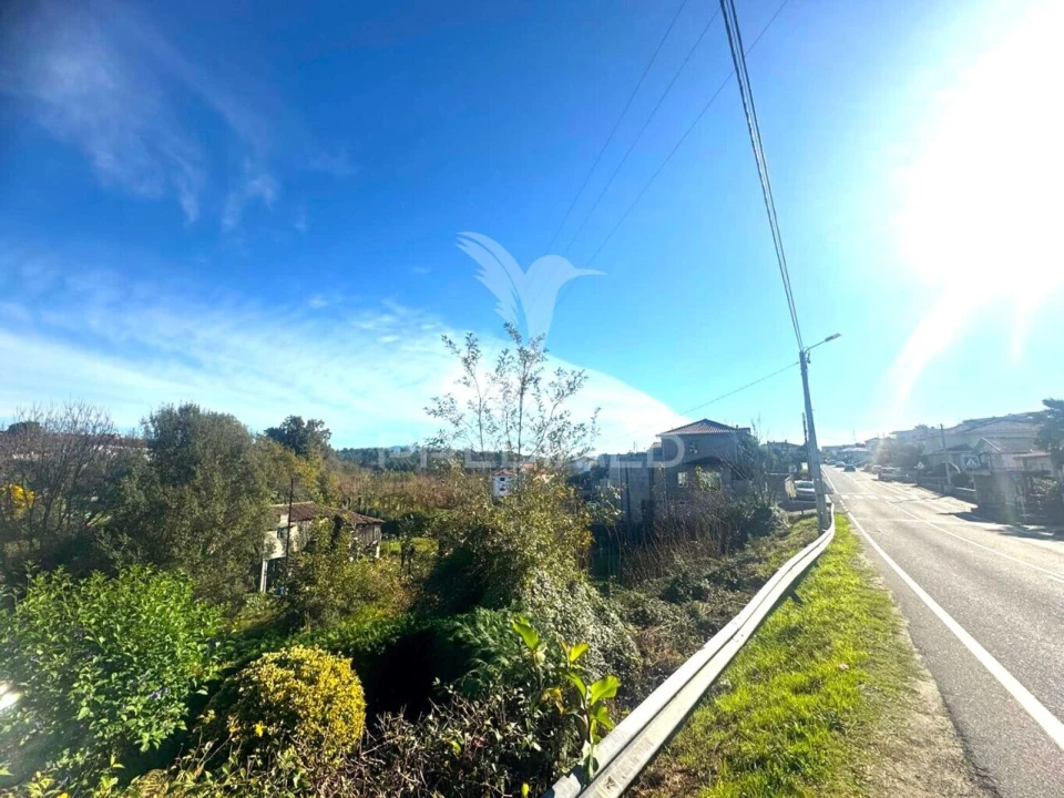 Moradia T5 para Venda em Sande Vila Nova e Sande São Clemente Foto 27