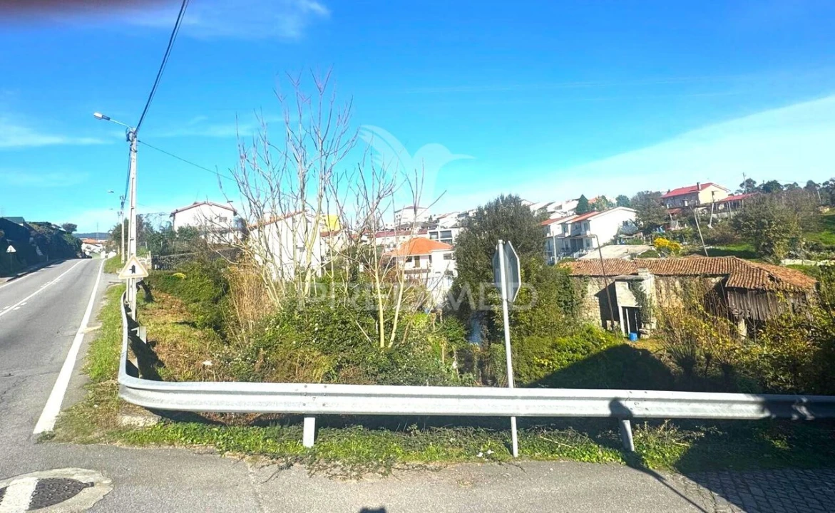 Moradia T5 para Venda em Sande Vila Nova e Sande São Clemente Foto 20