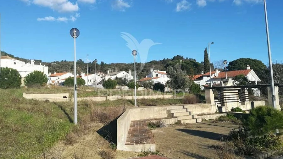 Terreno para Venda em Ribeira de Nisa e Carreiras