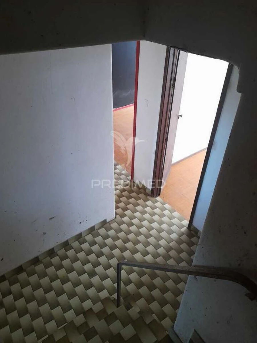 Moradia T7 para Venda em Angra (São Pedro) Foto 30