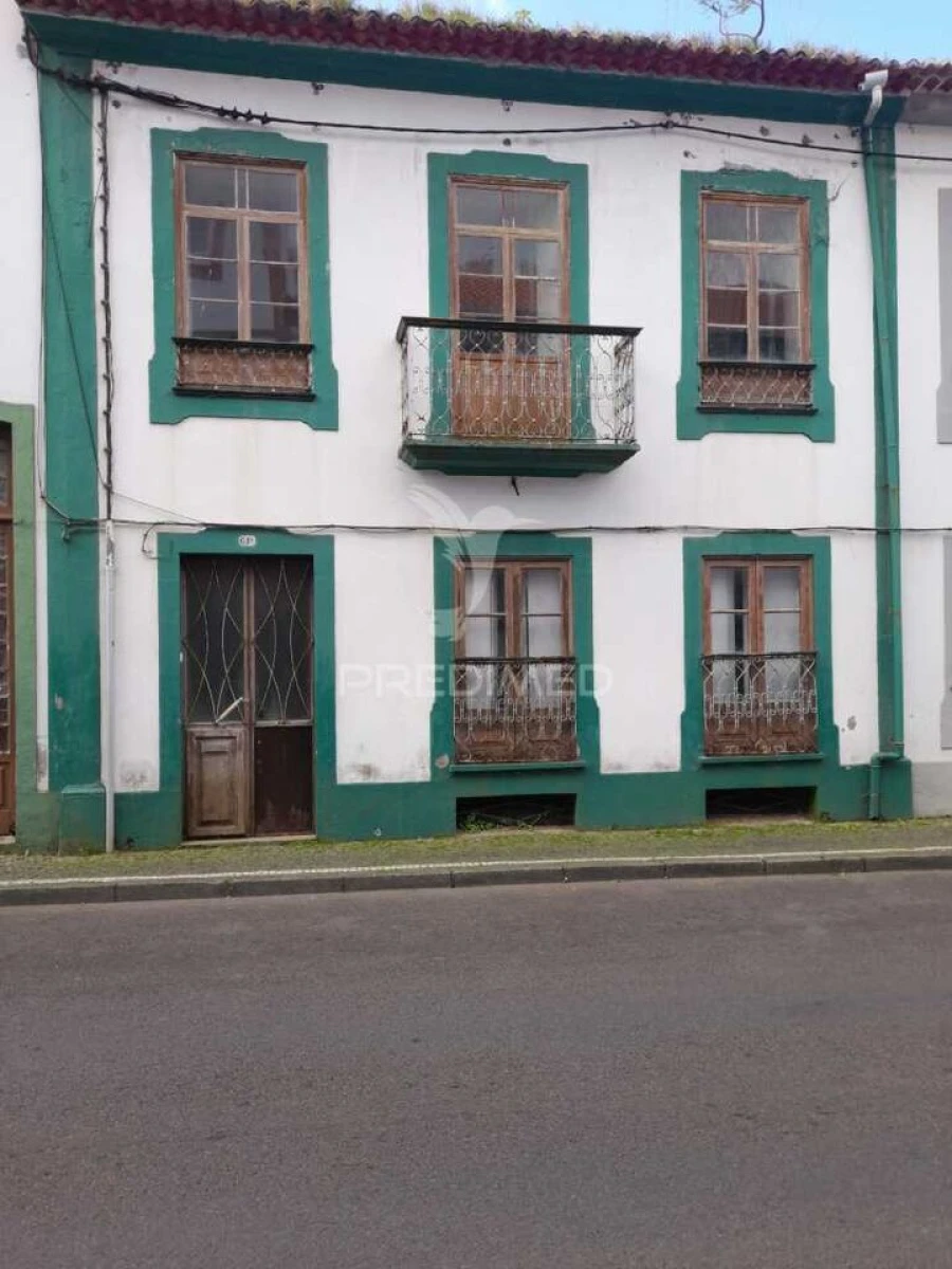 Moradia T7 para Venda em Angra (São Pedro) Foto 1