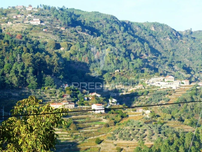 Moradia T6 para Venda em Louredo e Fornelos Foto 12